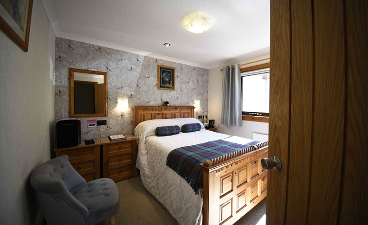Bed and Breakfast accommodation in Sconser with en suite bedrooms with double rooms