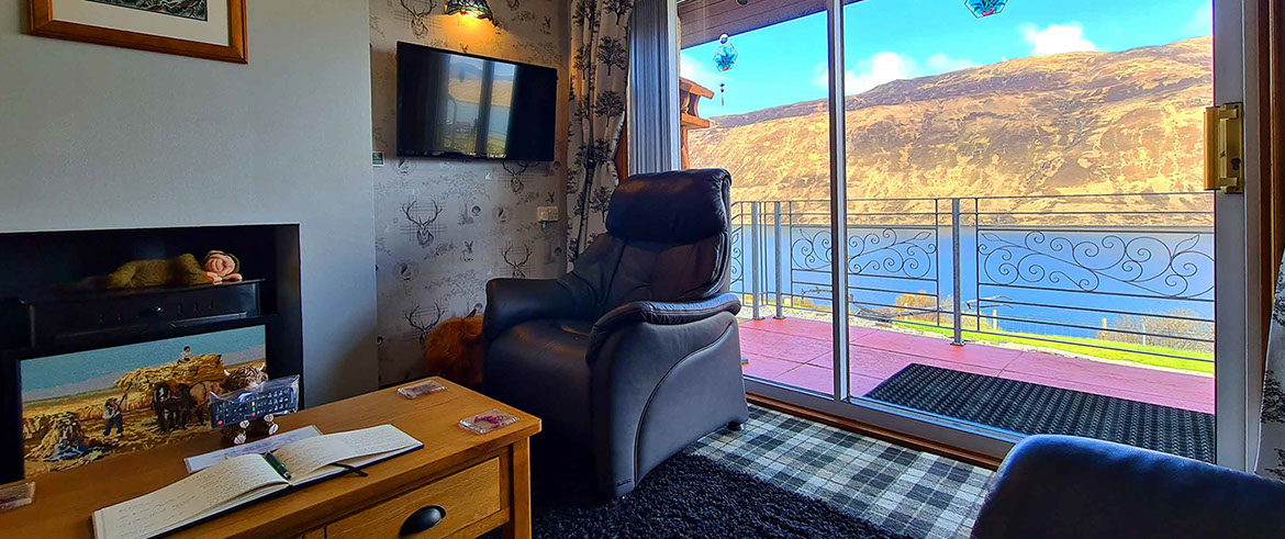 enjoy stunning sea views at loch aluinn bed and breakfast accomodation in Sconser