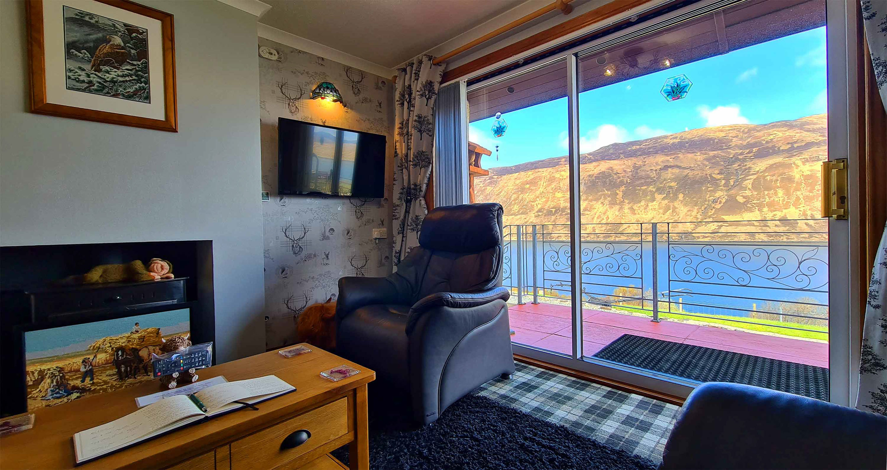 Our Luxury Guest House Accommodation in Portrer contains spacious modern en suite bathrooms